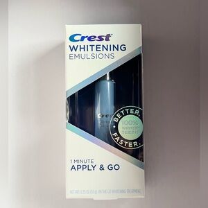 Crest Whitening Emulsions On-the-Go Leave-On Teeth Whitening Gel Pen, 0.35 Oz